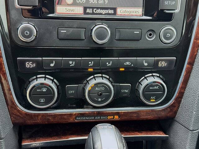 2013 Volkswagen Passat TDI SEL Premium