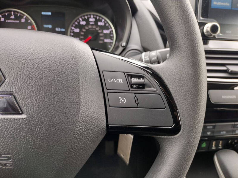 2026 Mitsubishi Eclipse Cross ES