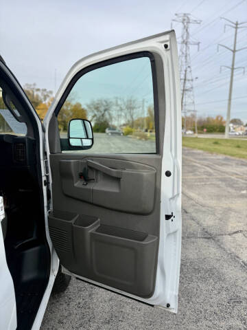 2018 GMC Savana 3500