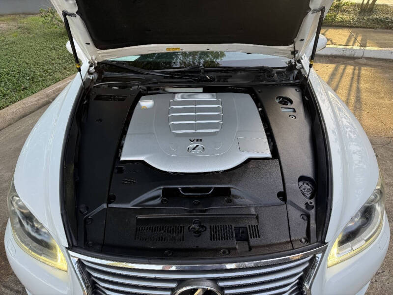 2013 Lexus LS 460
