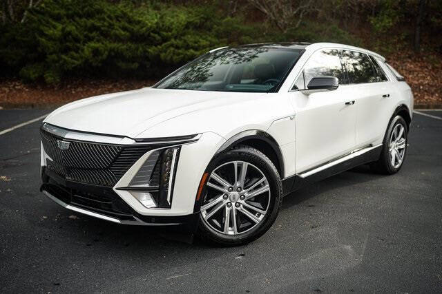 2024 Cadillac LYRIQ Tech