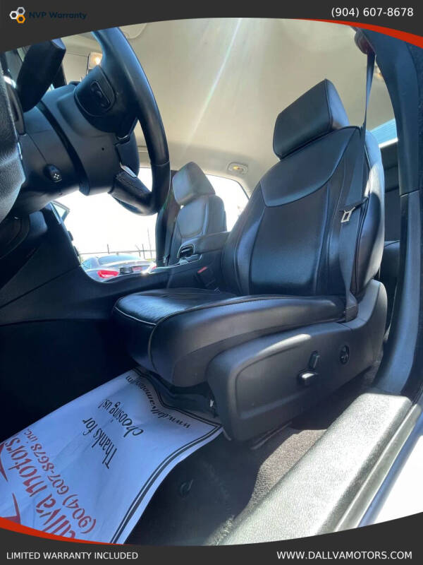 2018 Chrysler 300 Limited