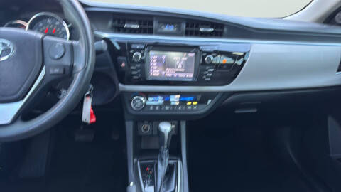 2016 Toyota Corolla LE Plus