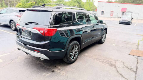2017 GMC Acadia SLT-1