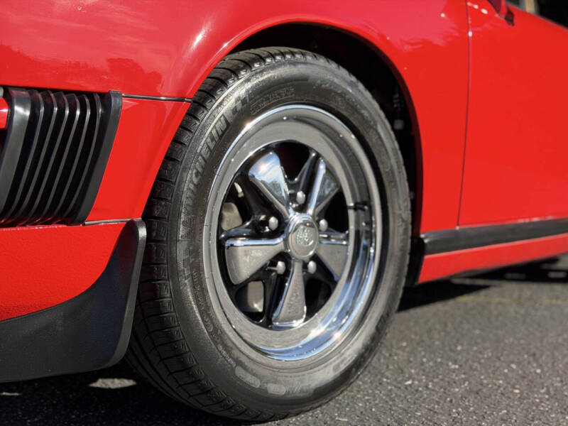 1985 Porsche 911 Carrera