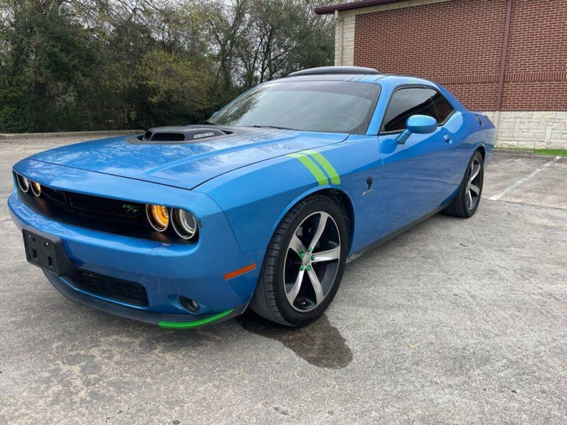 2016 Dodge Challenger for sale at Crown Auto Sales in Sugar Land TX