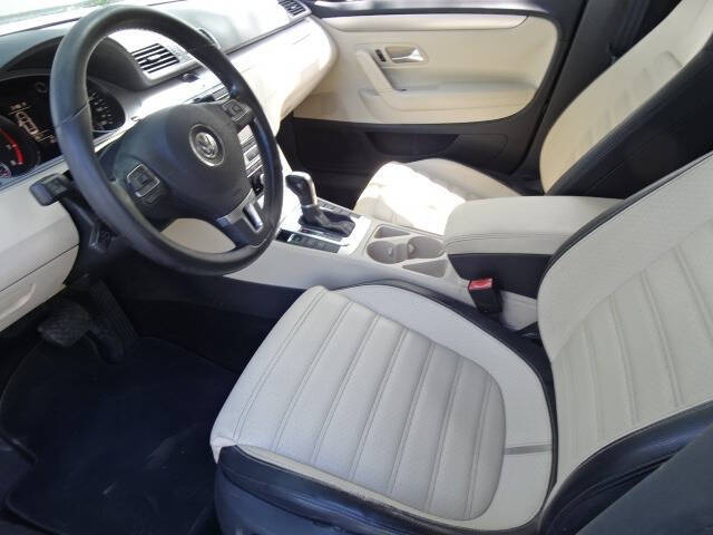 2012 Volkswagen CC R-Line