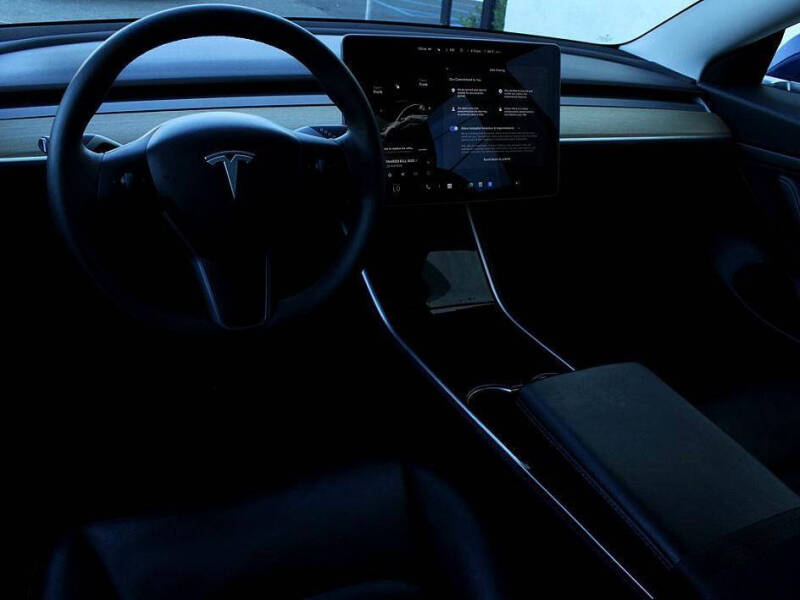2020 Tesla Model 3 Standard Range Plus