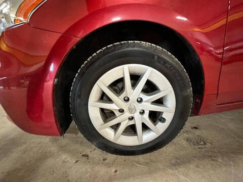 2014 Toyota Prius v Three