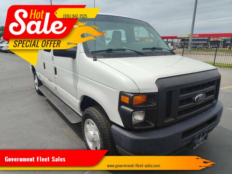2013 Ford E-Series E-350 XL Super Duty's photo