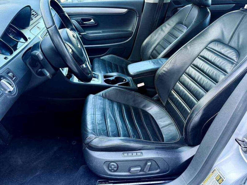 2010 Volkswagen CC Luxury