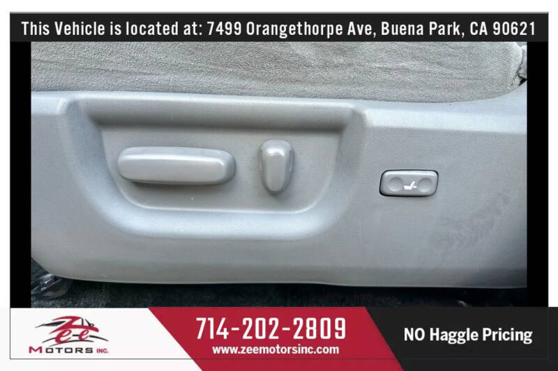 2016 Toyota Sequoia SR5