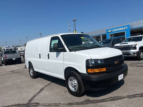 2025 Chevrolet Express 2500