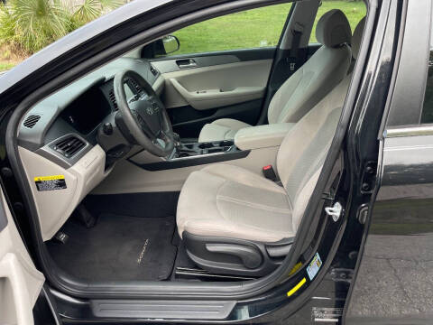 2017 Hyundai Sonata SE