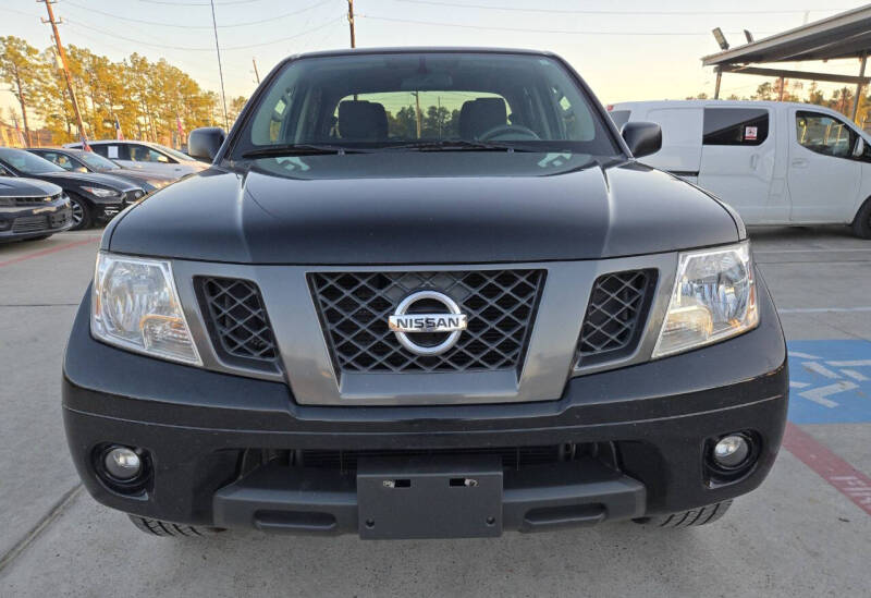 2012 Nissan Frontier SV photo 5