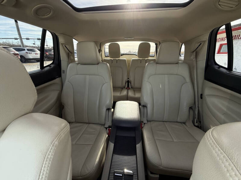 2014 Lincoln MKT Ecoboost