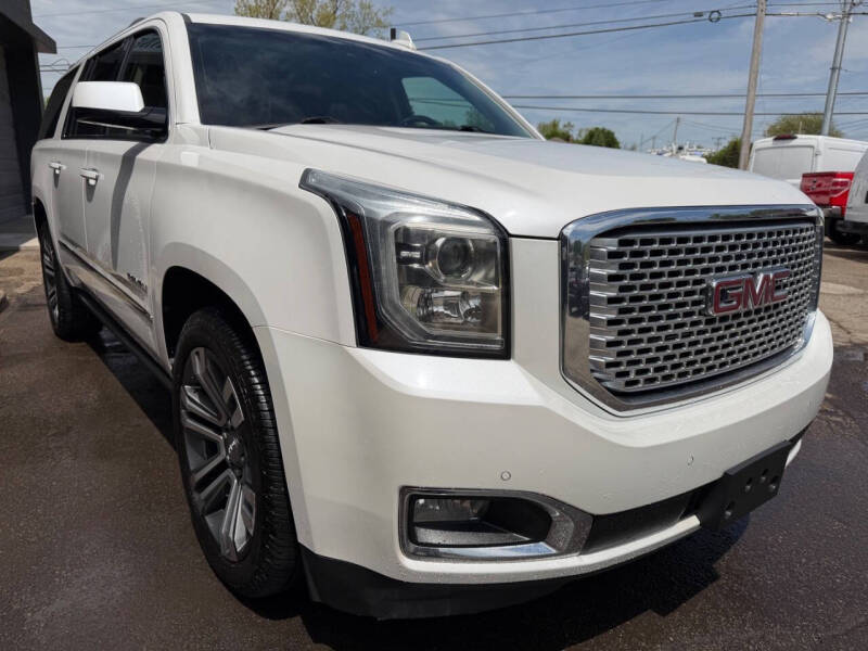 2017 GMC Yukon XL Denali