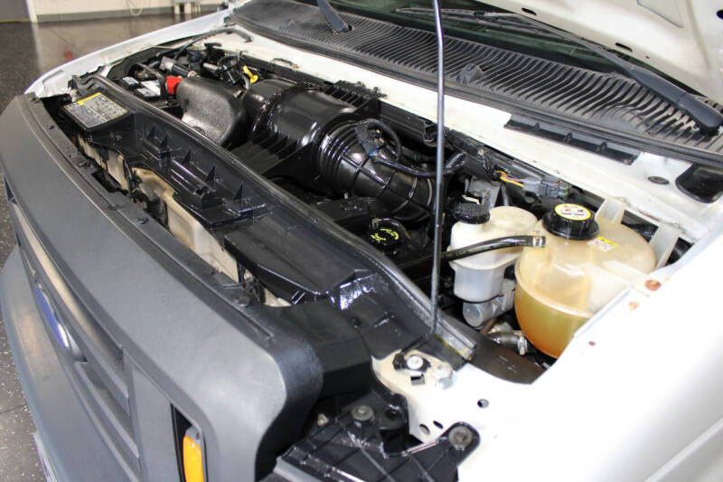 2009 Ford E-Series E-150