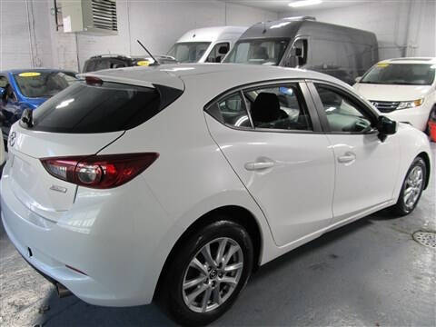 2018 Mazda MAZDA3 Sport