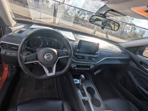 2021 Nissan Altima 2.5 SR