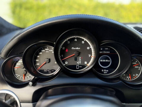 2017 Porsche Cayenne Turbo