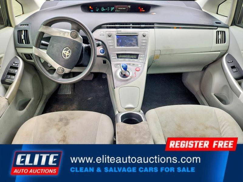 2013 Toyota Prius Two