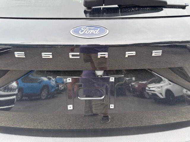 2025 Ford Escape ST-Line