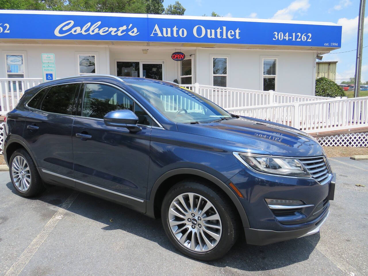 2015 Lincoln MKC for sale at Colbert's Auto Outlet in Hickory, NC