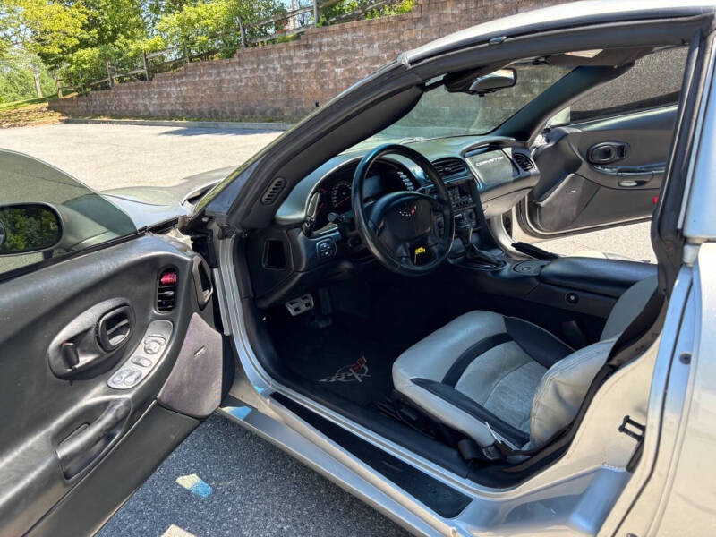 2004 Chevrolet Corvette