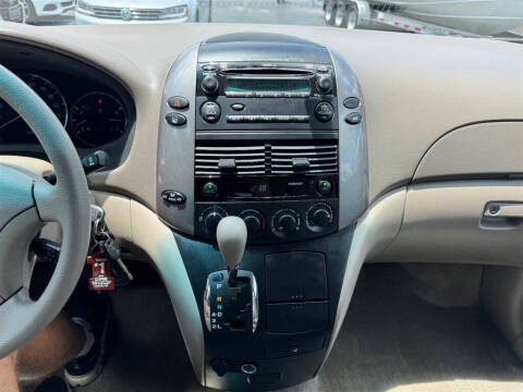 2008 Toyota Sienna