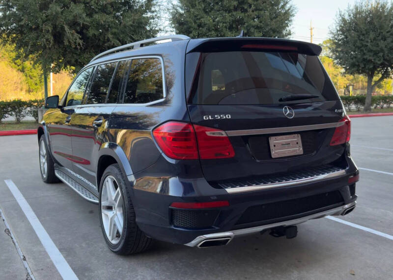 2015 Mercedes-Benz GL-Class GL 550 4MATIC