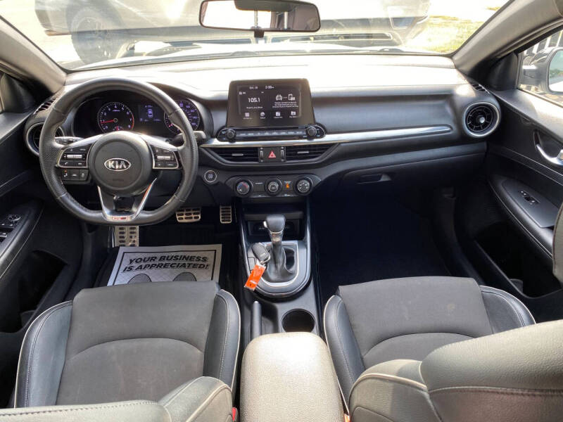 2020 Kia Forte GT Line