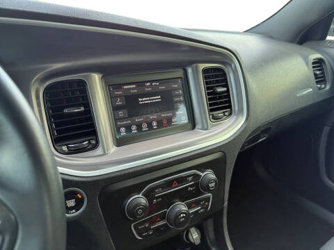 2019 Dodge Charger SXT