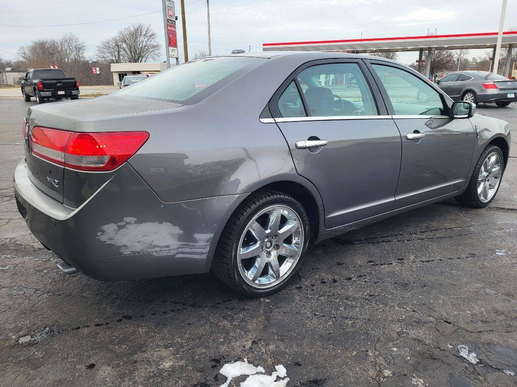 2011 Lincoln MKZ for sale at COLLEGE MOTORS LLC in South Bend, IN