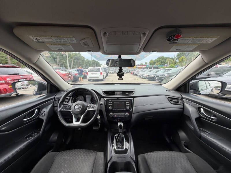 2017 Nissan Rogue S