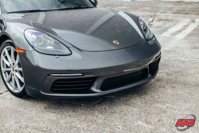 2019 Porsche 718 Cayman