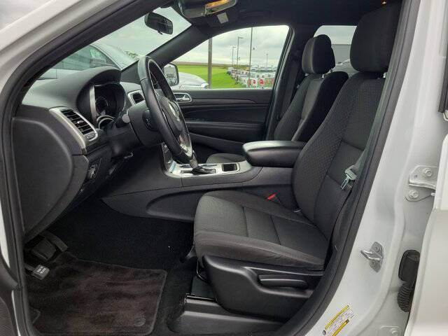 2019 Jeep Grand Cherokee Laredo