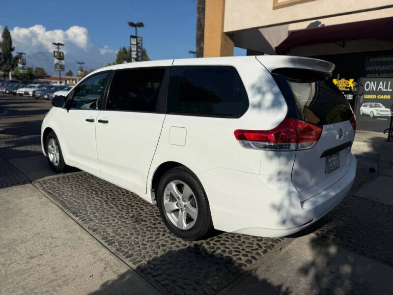 2014 Toyota Sienna L 7-Passenger