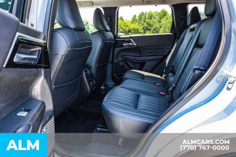 2025 Mitsubishi Outlander SEL