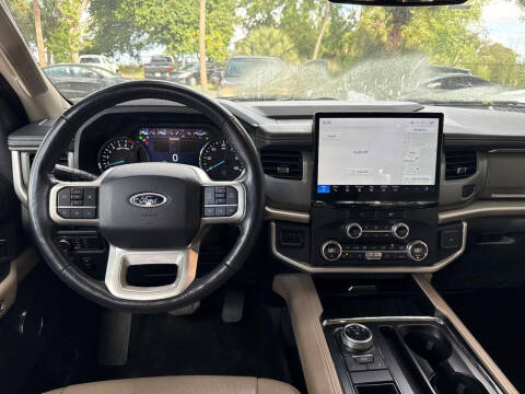 2023 Ford Expedition MAX XLT