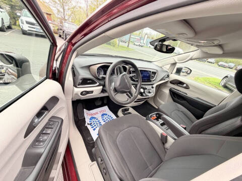 2017 Chrysler Pacifica Touring Plus