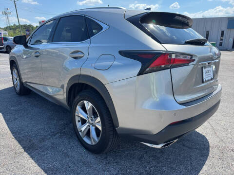 2017 Lexus NX 200t