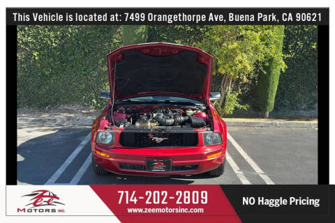 2005 Ford Mustang V6 Deluxe