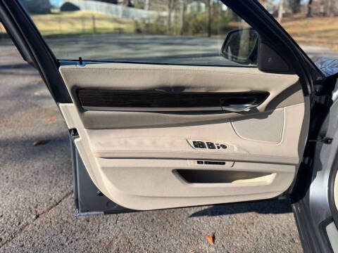 2013 BMW 7 Series 740Li xDrive