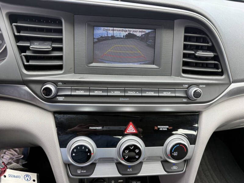 2019 Hyundai Elantra