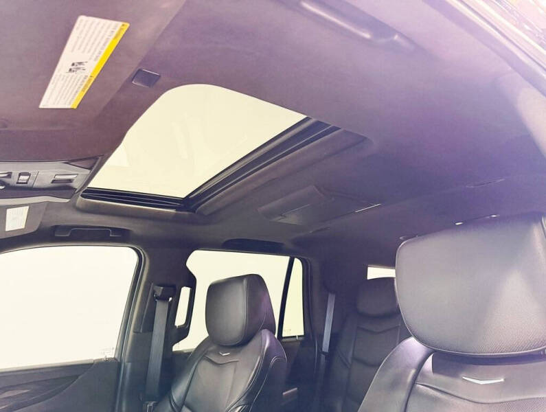 2018 Cadillac Escalade Platinum