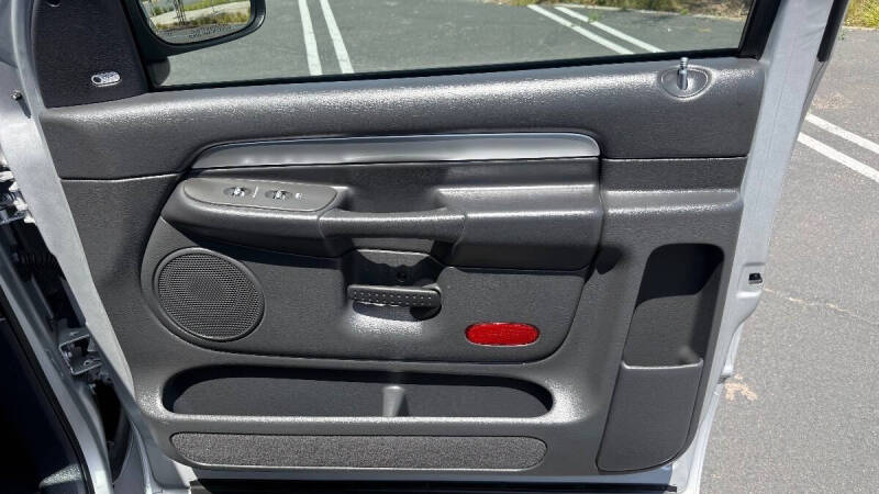 2004 Dodge Ram 1500 SRT-10