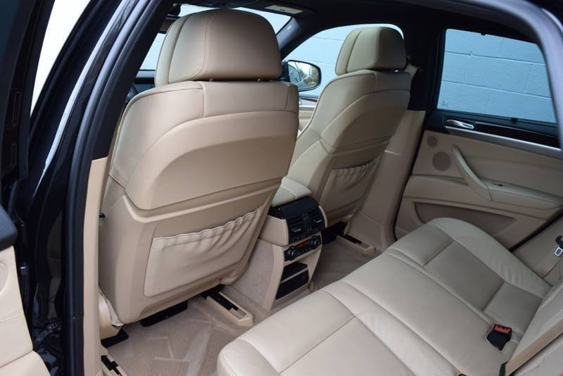 2012 BMW X6 xDrive50i