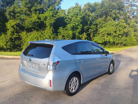 2014 Toyota Prius v Three