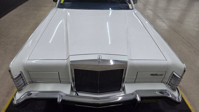 1977 Lincoln Continental